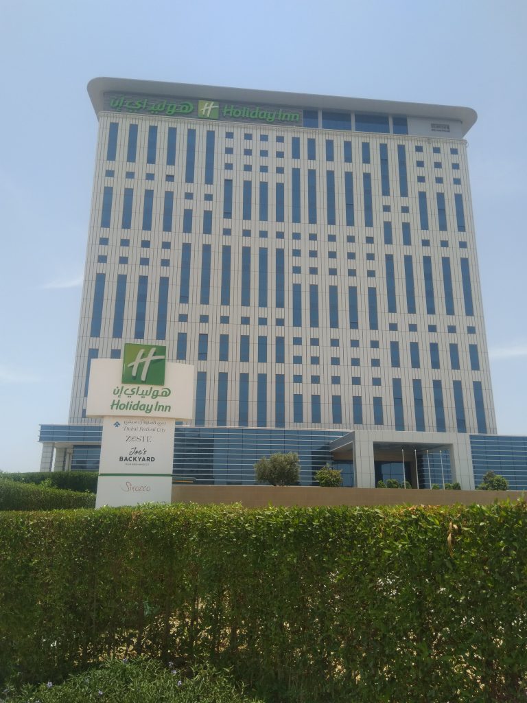 hotel Holiday Inn photo 2