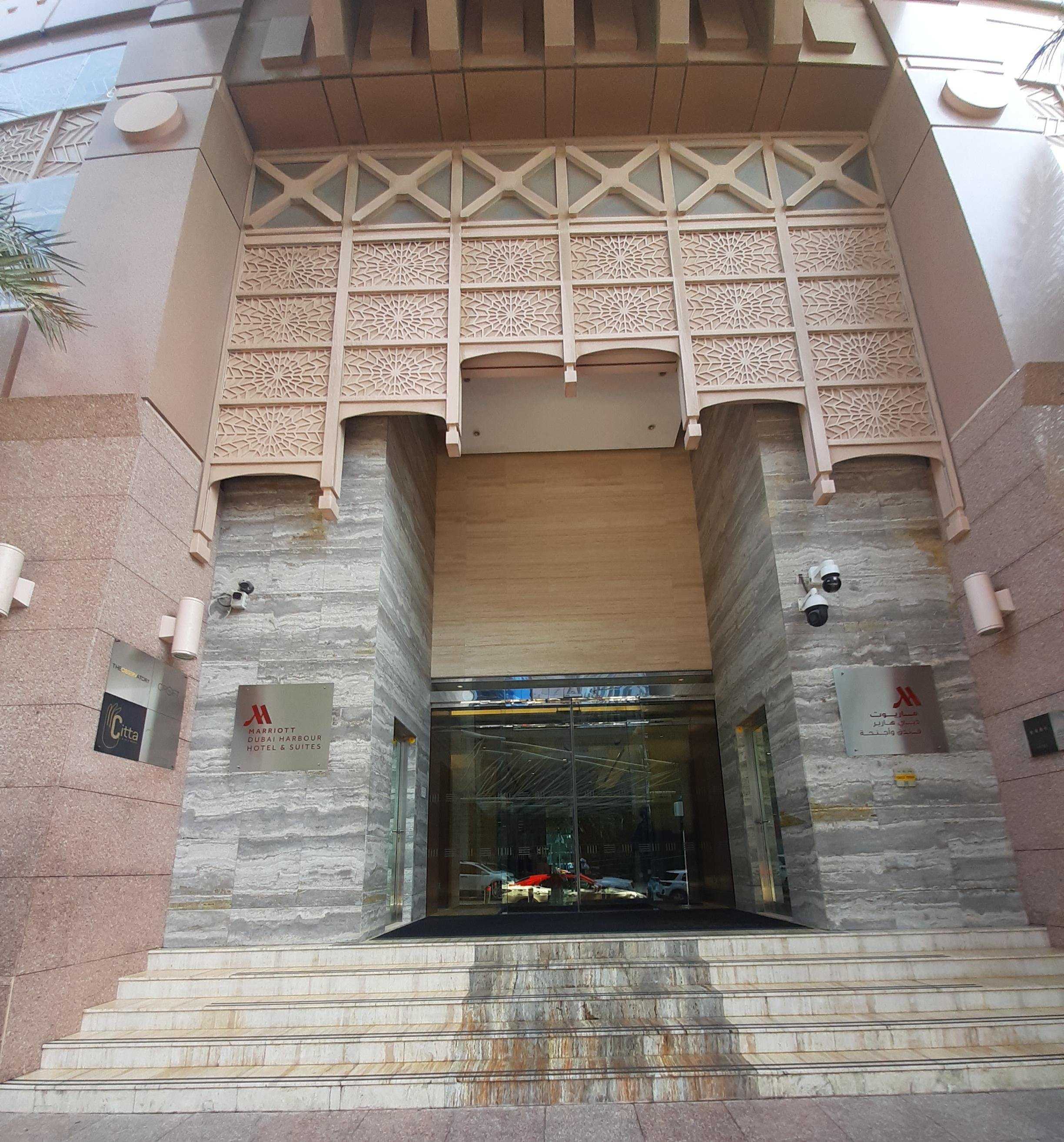 Dubai Marriott Harbour Hotel & Suites photo 2